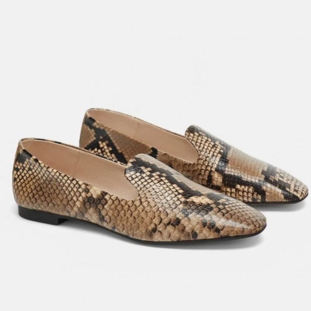 Gorgeous Zara Snake Print Leather Loafers ♥️ - Picture 5 of 16